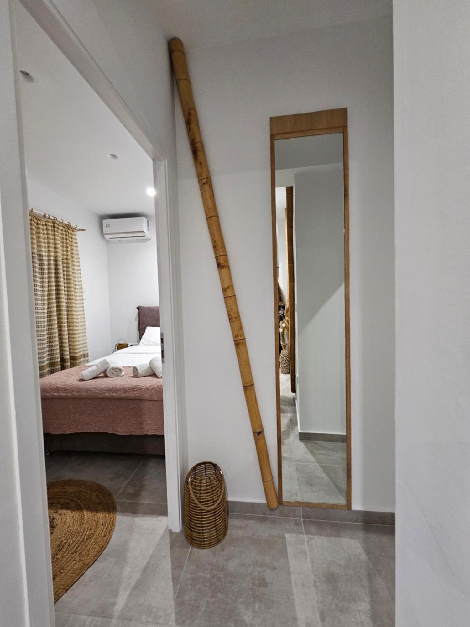Bamboo Apartment Marousi Center Афіни Екстер'єр фото